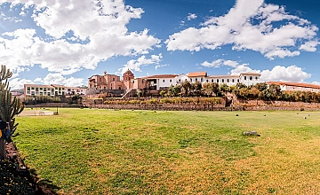 City Tour Arqueológico: Catedral del Cusco, Qoricancha Templo del Sol, Sacsayhuaman, Qenqo, Pucapukara y Tambomachay – Tarde libre (Desayuno y Almuerzo)