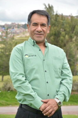 Ángel Mendoza  - Conductor Oficial