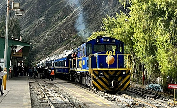 Ollantaytambo – Km 104 – Chachabamba – Wiñayhuayna – Puerta del Sol o Intipunku – Machupicchu – Aguas calientes (Box lunch)