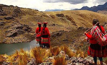 Baños Termales de Lares – Huacawasi (Desayuno, Almuerzo, Te de la Tarde y Cena)
